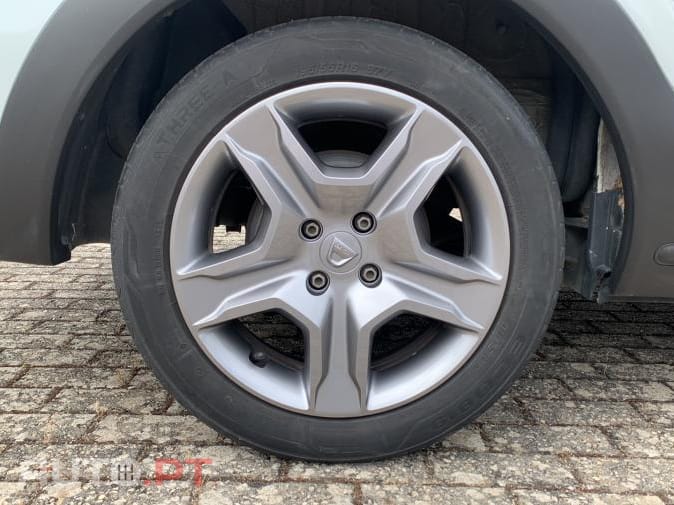 Dacia Lodgy 1.5 Blue dCi Stepway 7L