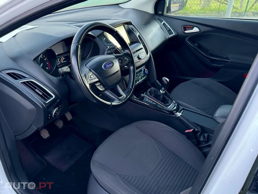 Ford Focus SW 1.0 SCTi Titanium Best