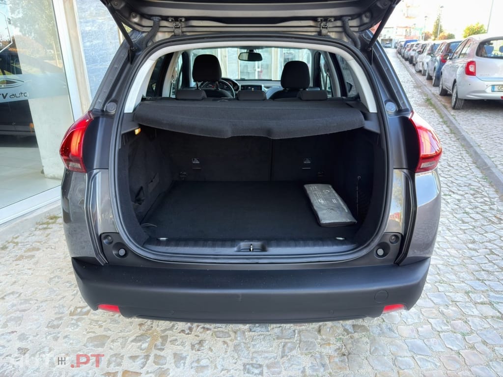 Peugeot 2008 1.6 BlueHDi Style