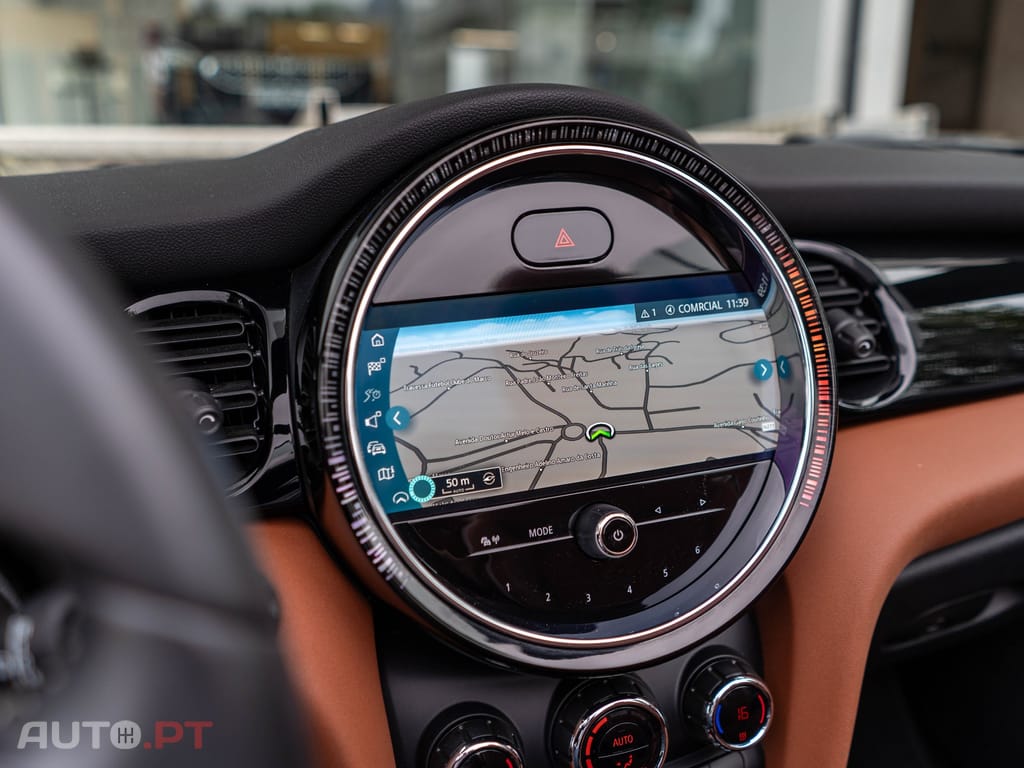 MINI Cabrio Cooper Premium Extra JCW Auto