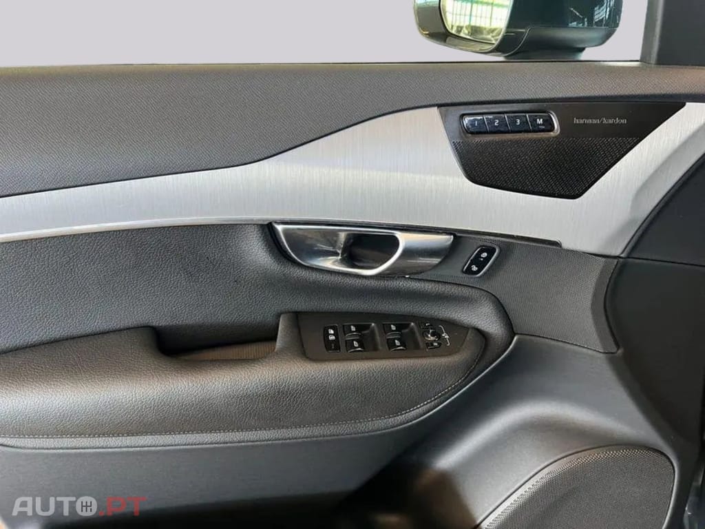 Volvo XC90 I.V.A DEDUTÍVEL T8 AWD