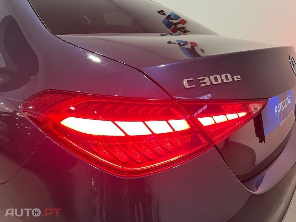 Mercedes-Benz C 300 e T 9G-TRONIC AMG Line