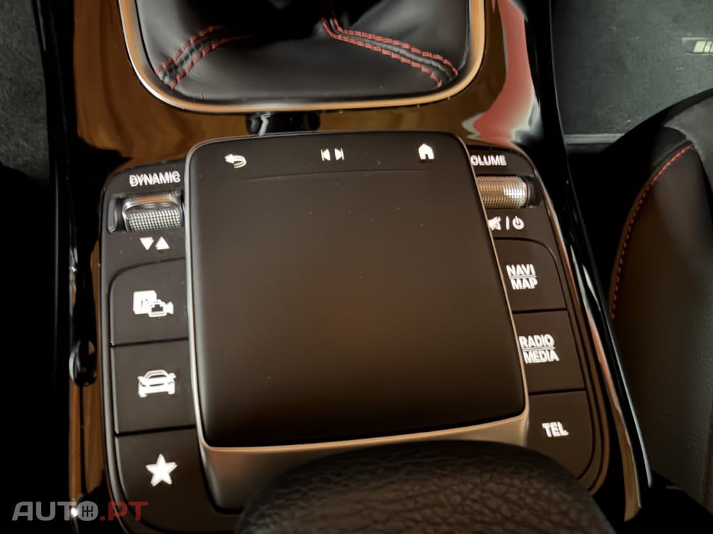 Mercedes-Benz A 180 Advanced AMG Line