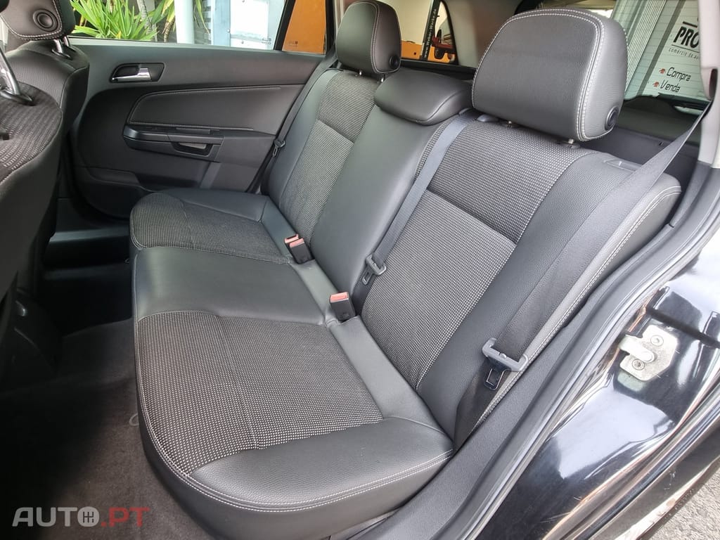 Opel Astra Caravan 1.3 CDTi Cosmo