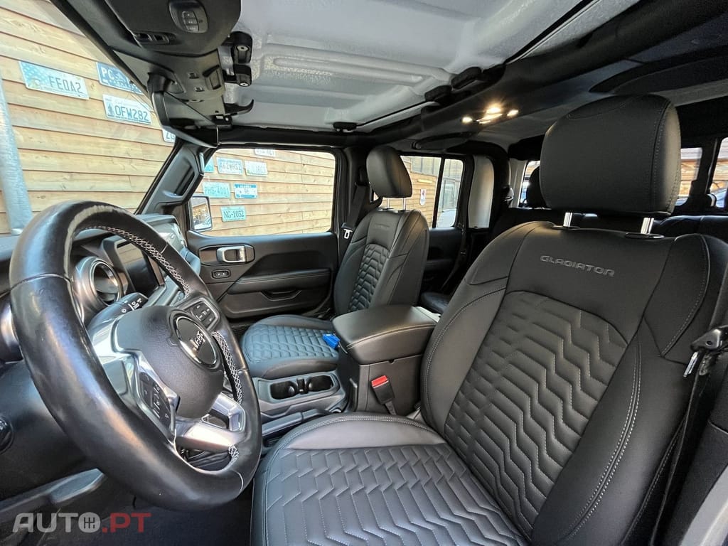 Jeep Gladiator 3.0 CRD Overland AT8