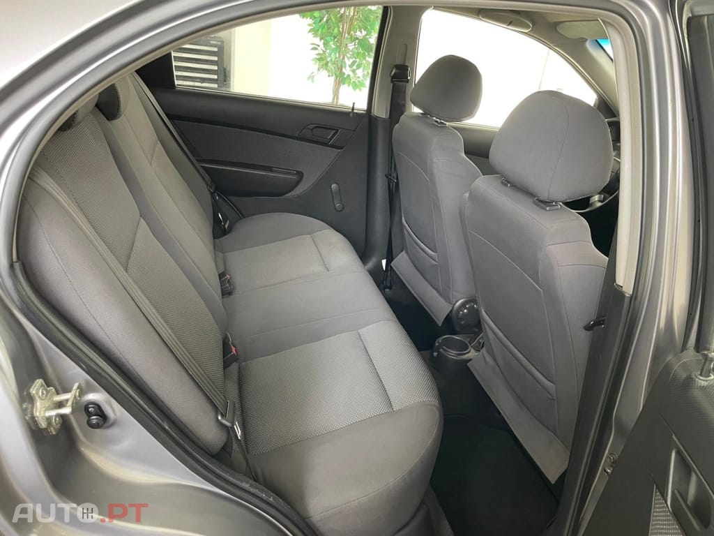 Chevrolet Aveo 1.2 LS