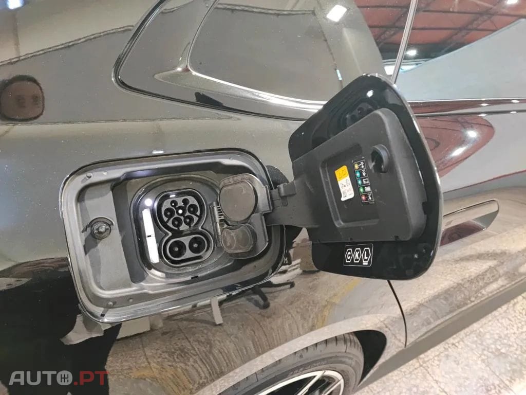 BMW i4 eDrive40 Desportiva M