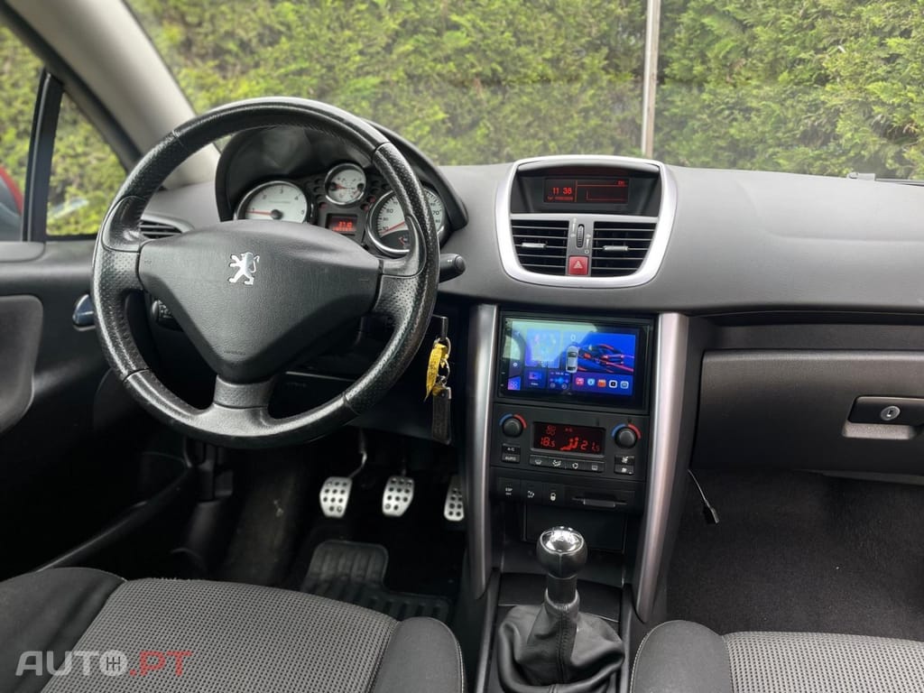 Peugeot 207 CC 1.6 HDi Sport FAP