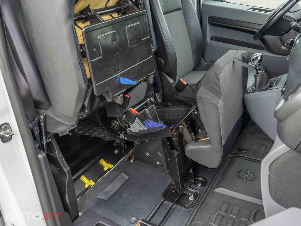 Opel Vivaro Opel Vivaro 2.0 CDTi L2H1 Essentia Inc