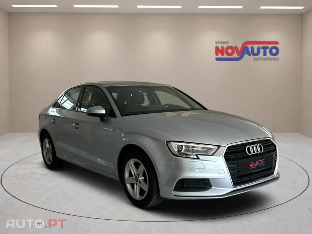 Audi A3 30 TFSI Design S tronic