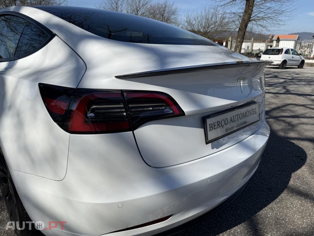 Tesla Model 3 Performance Dual Motor AWD