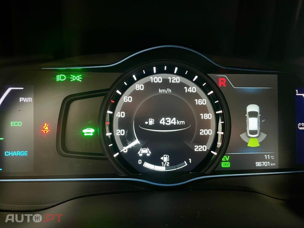 Hyundai Ioniq 1.6 GDI HEV Hybrid Tech