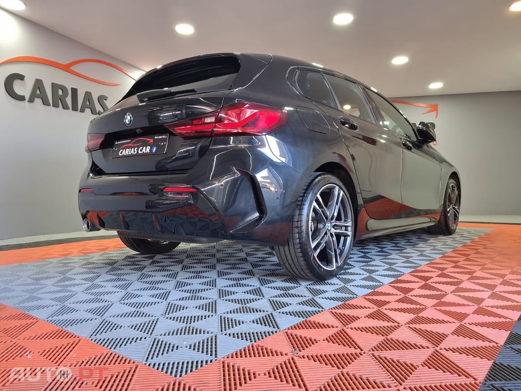 BMW 116 i Pack Desportivo M
