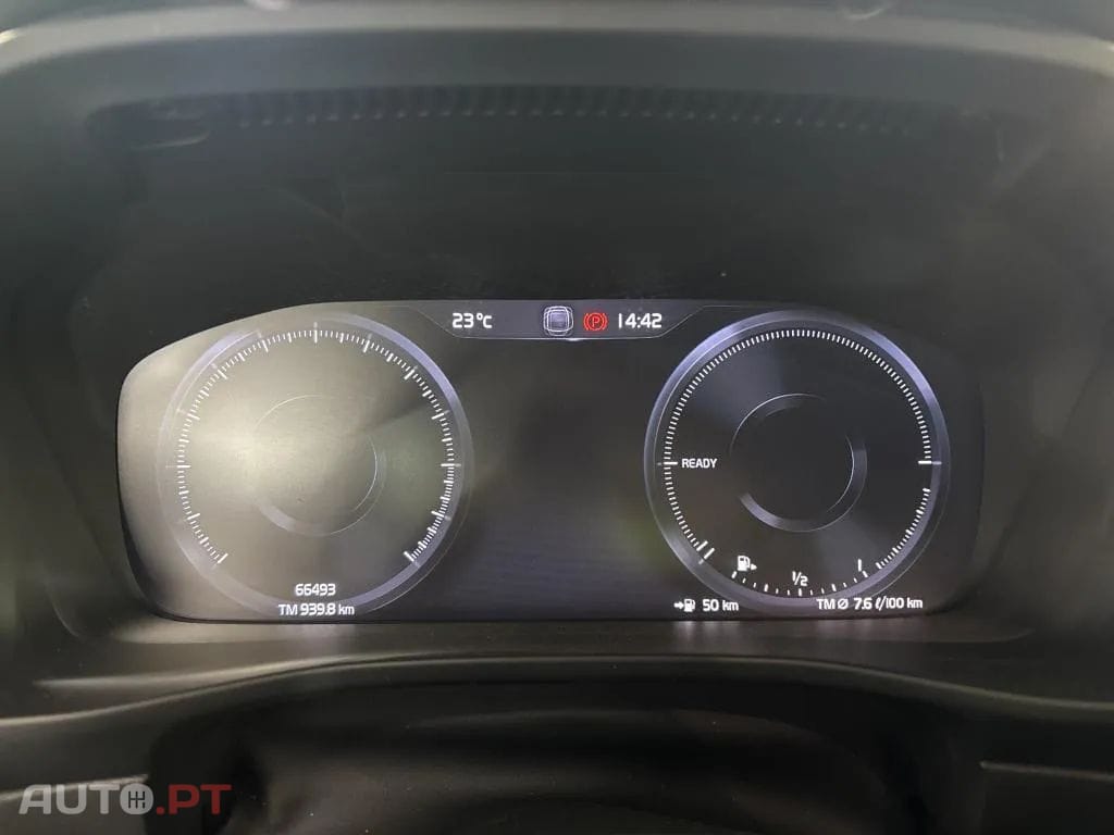 Volvo XC40 1.5 T5 PHEV Inscription Expression