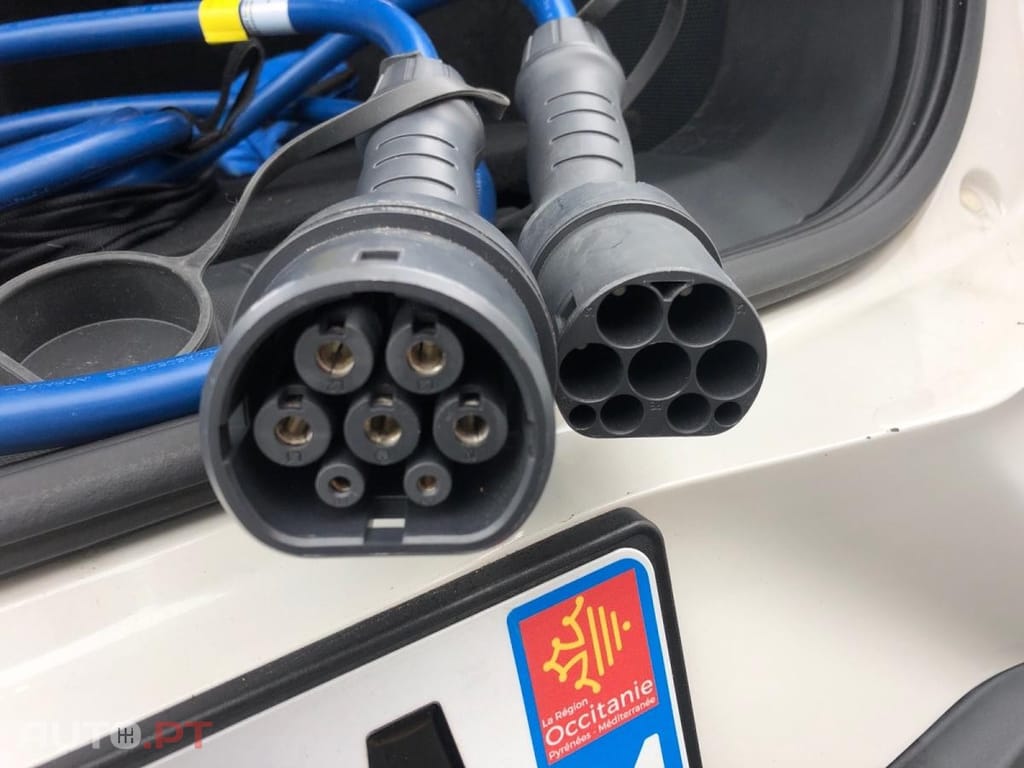 Ford Mustang Mach-E Standard Range