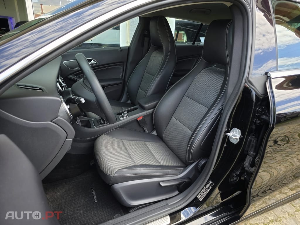 Mercedes-Benz CLA 180 d Shooting Brake