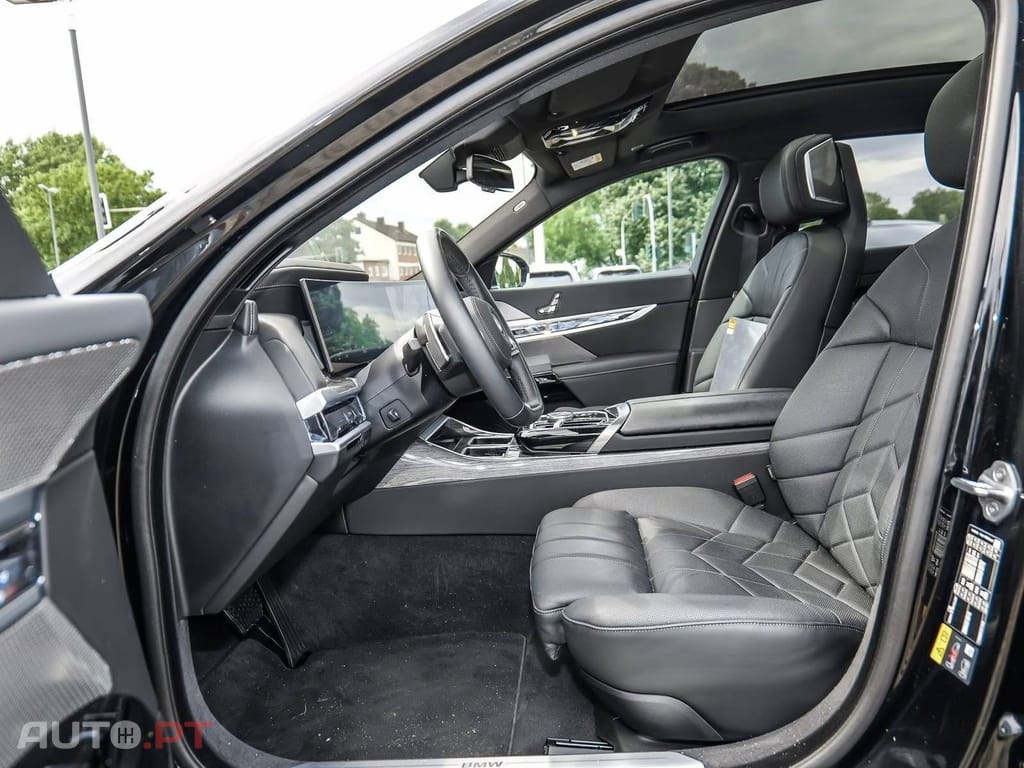 BMW 750 e xDrive