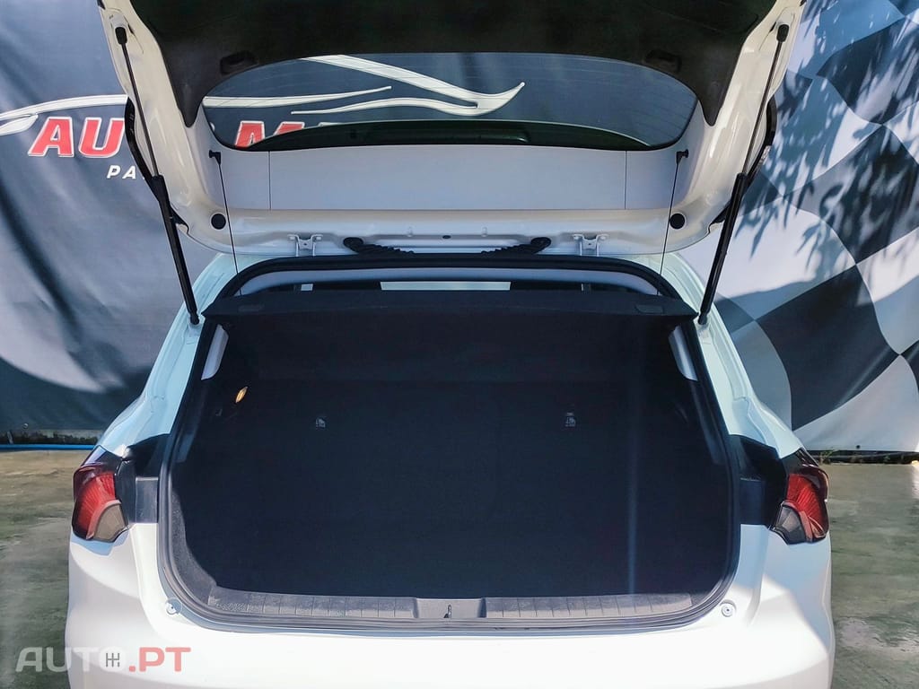 Fiat Tipo 1.3 M-Jet Lounge