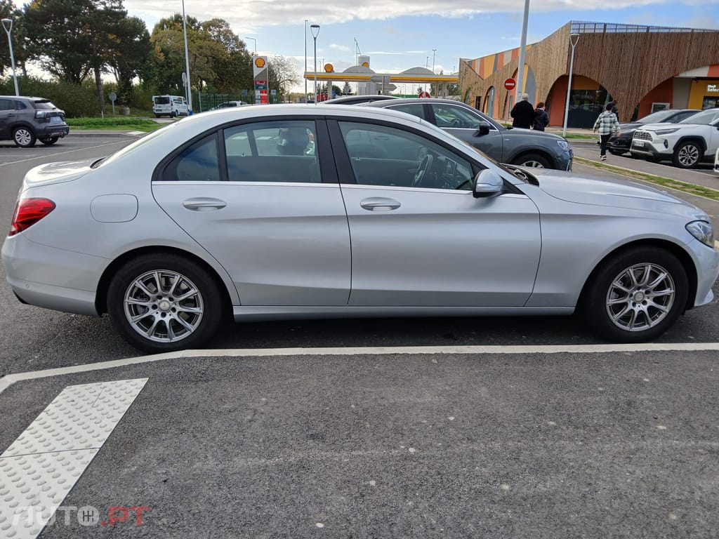 Mercedes-Benz C 220 Bluetec