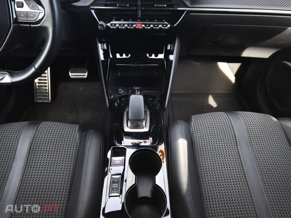 Peugeot E-208 50 kWh GT Line