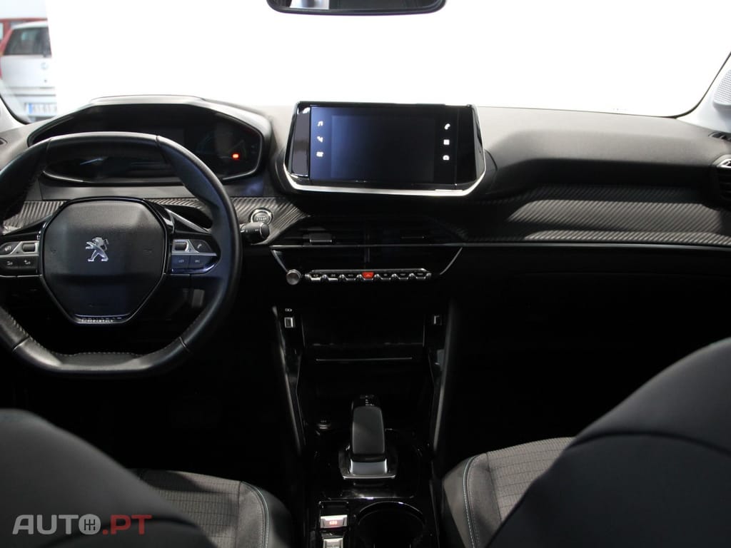 Peugeot E-208 50KWh Allure