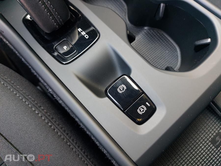 Volvo XC40 1.5 T5 PHEV R-Design Expression