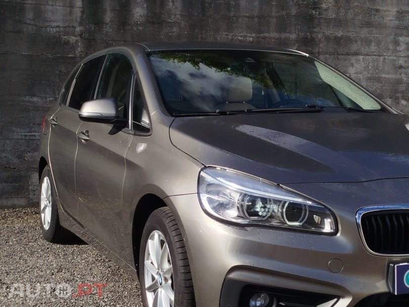 BMW 216 d Luxury Line