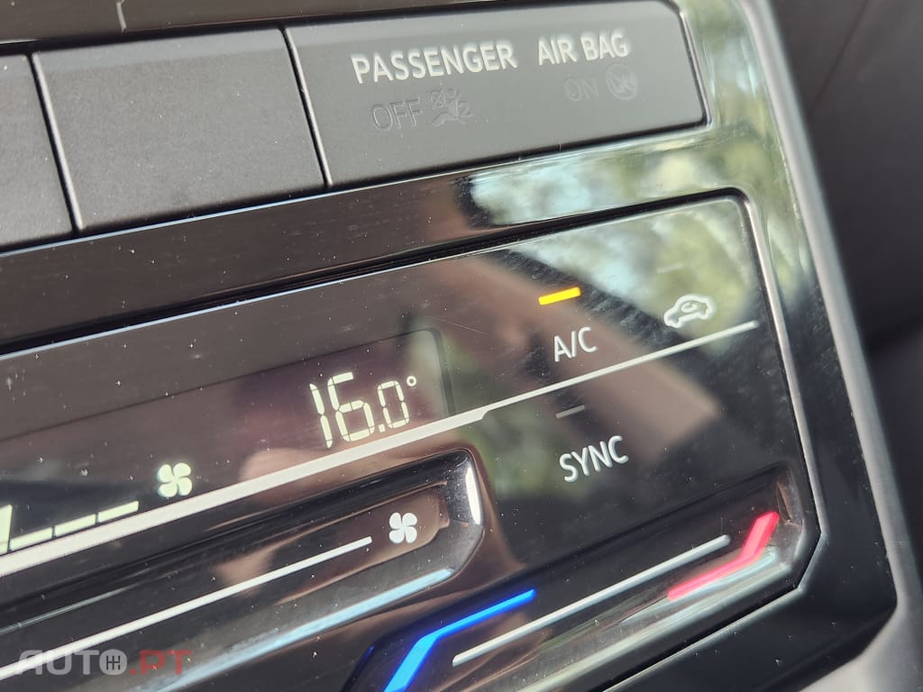 Volkswagen T-Cross 1.0 TSI Life DSG