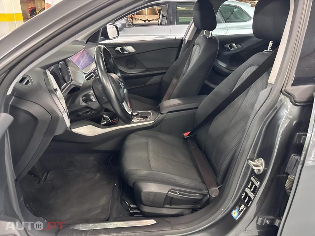 BMW 216 d Advantage