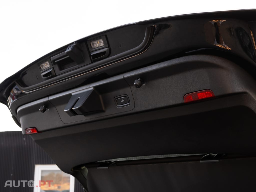 Porsche Panamera 4