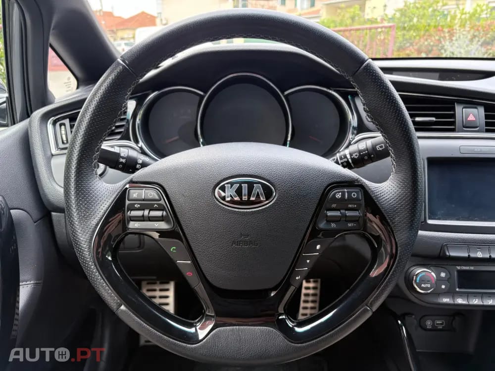 Kia Ceed 1.6 CRDi GT Line