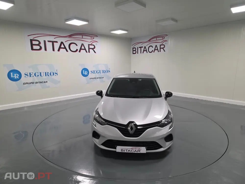 Renault Clio 1.0 TCe Evolution — fotografia 15