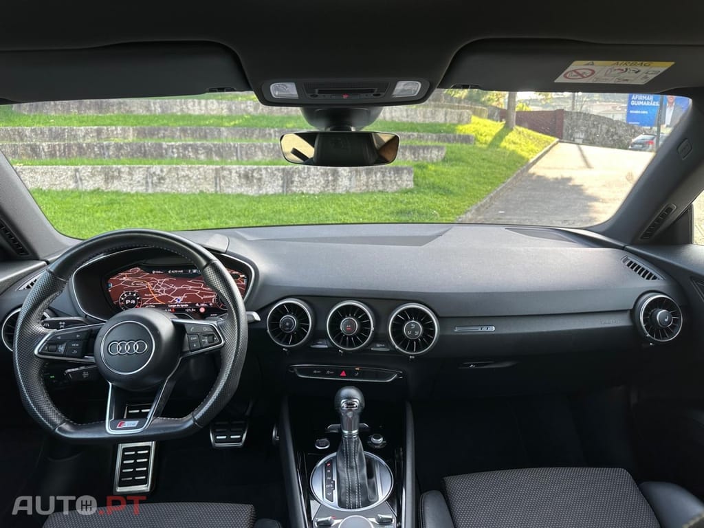Audi TT 2.0 TFSI S-line S tronic