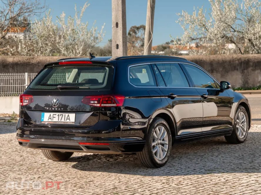 Volkswagen Passat Variant 2.0 TDI Elegance DSG