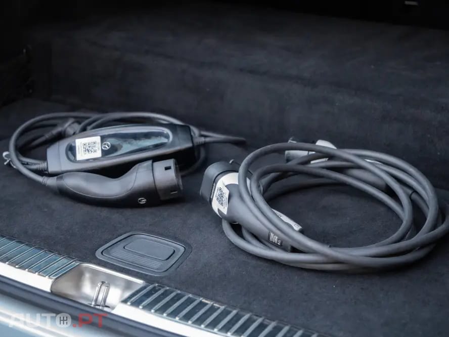 Mercedes-Benz E 300 de 9G-TRONIC AMG Line