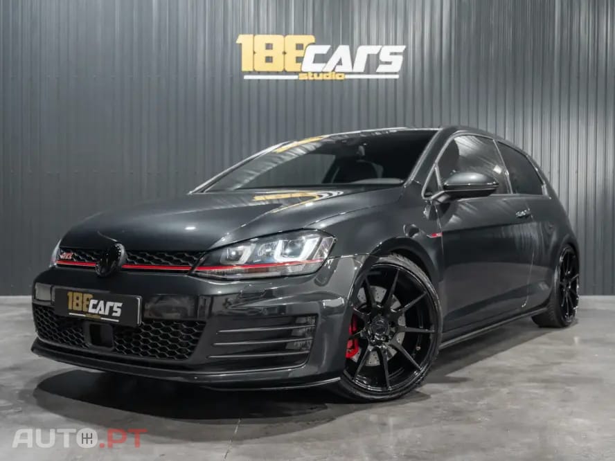 Volkswagen Golf 2.0 TSi GTi DSG Performance