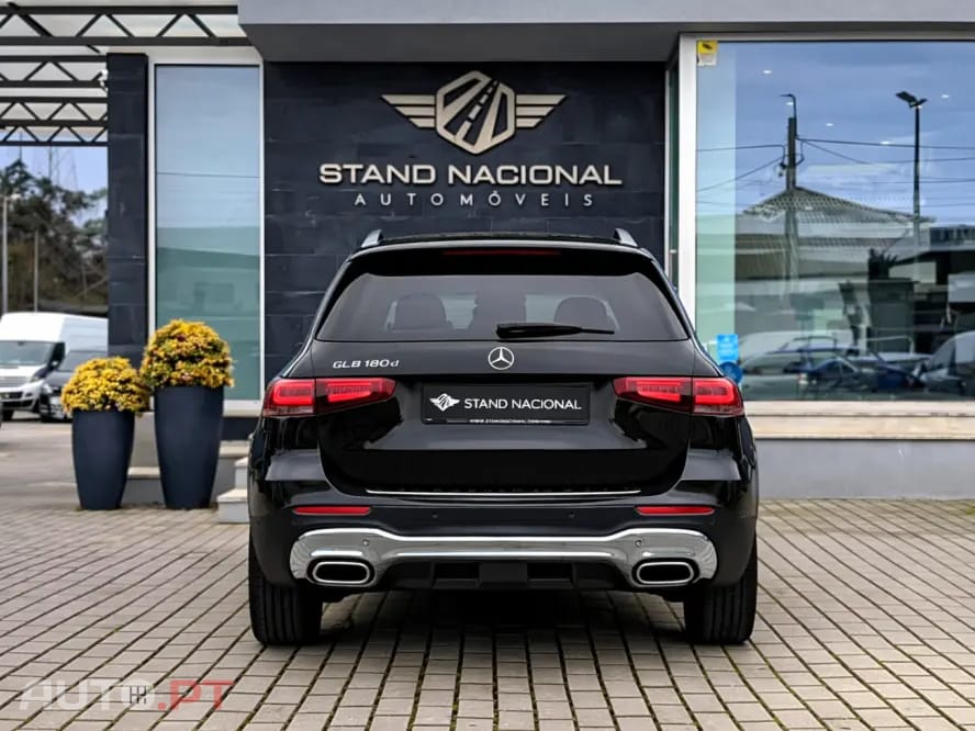 Mercedes-Benz GLB 180 d AMG Line