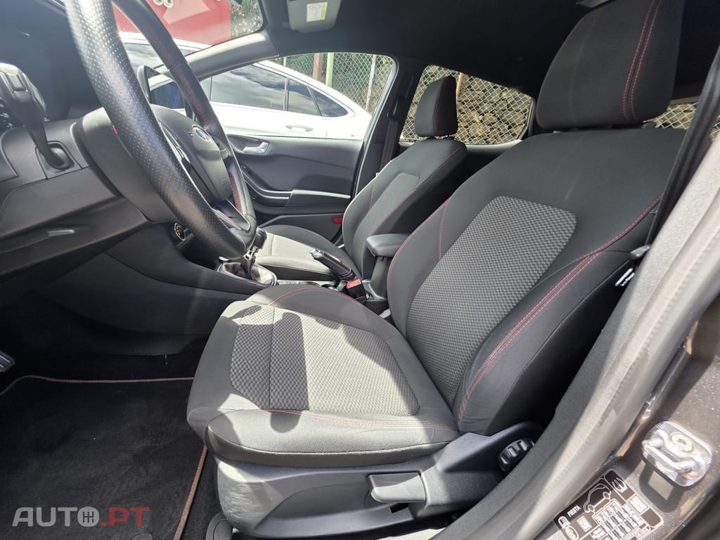 Ford Fiesta 1.0 EcoBoost ST-Line