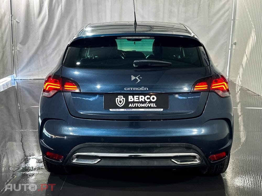 Citroen DS4 1.6 BlueHDi So Chic EAT6 J18