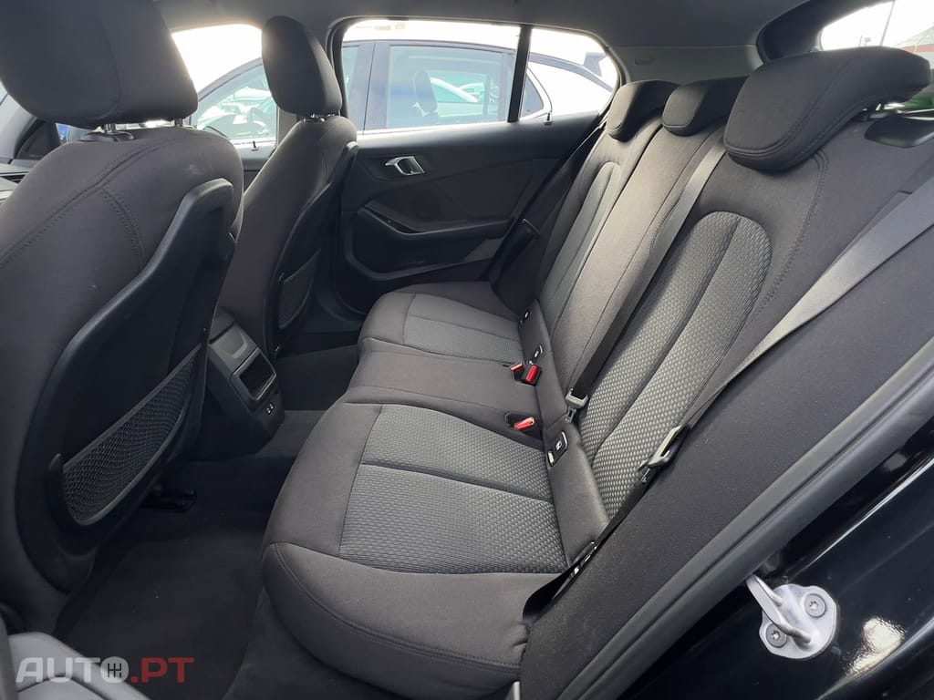 BMW 118 i Corporate Edition Auto