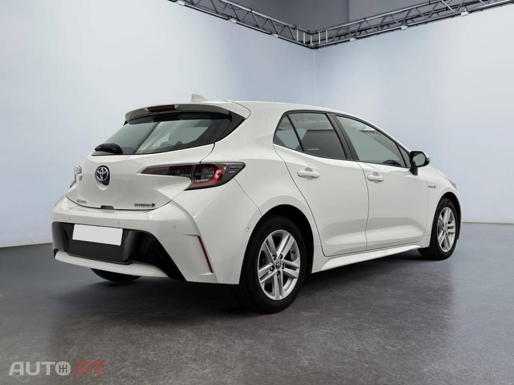 Toyota Corolla Pro 1.8 Hybrid Dynamic Business + Stage Academy