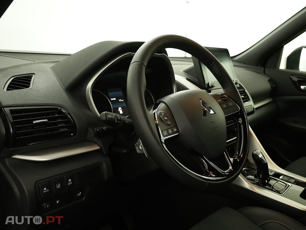 Mitsubishi Eclipse Eclipse Cross 2.4 PHEV eMotion