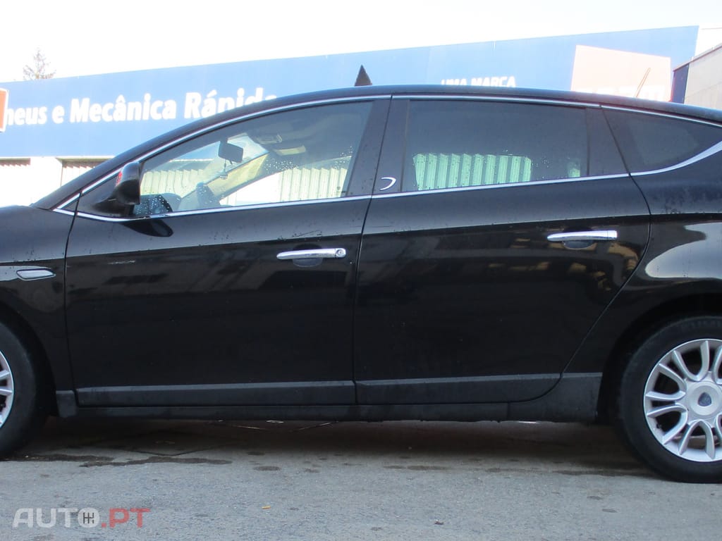 Lancia Delta 1.6 M-Jet  D Oro 120cv