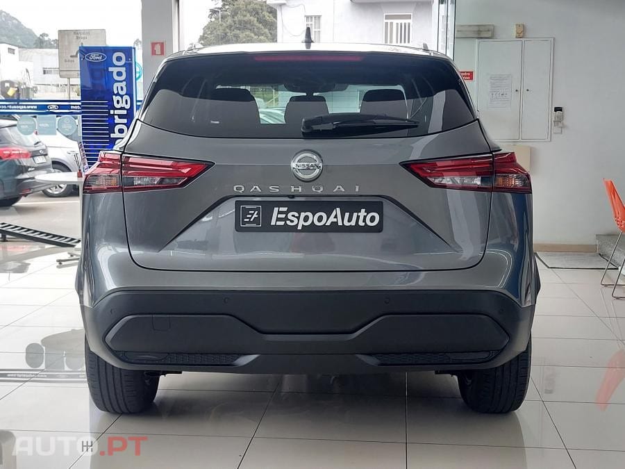 Nissan Qashqai 1.3 DIG-T N-Connecta 