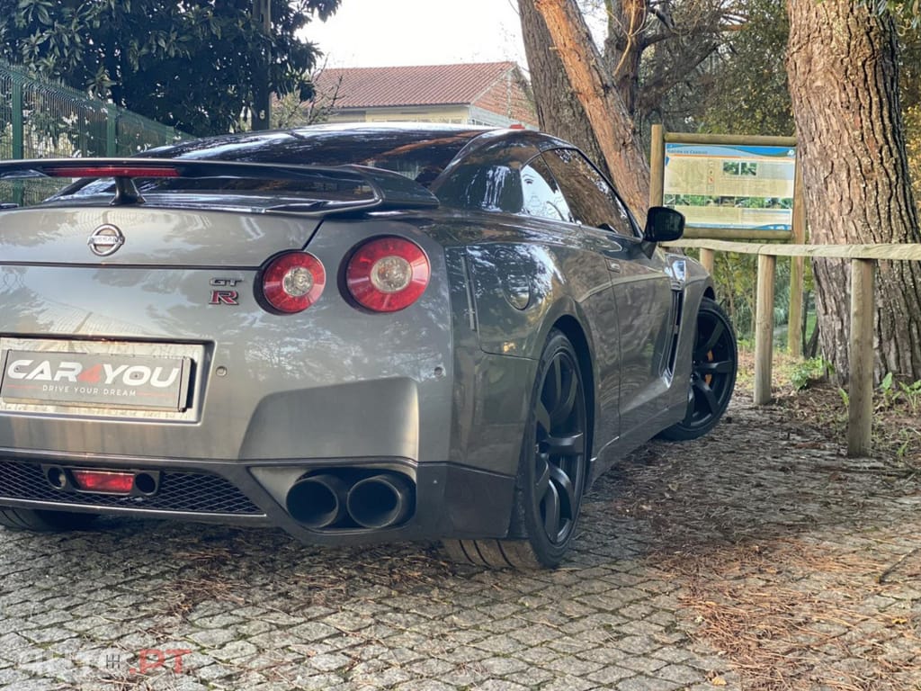 Nissan GT-R 3.8 V6 Premium Edition