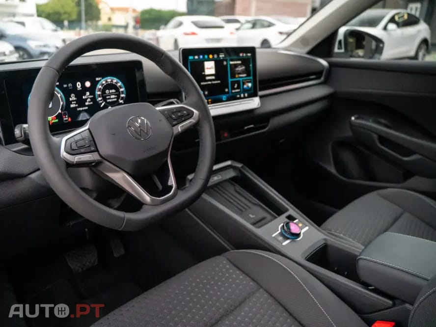 Volkswagen T-Roc 1.5 eTSI Life DSG