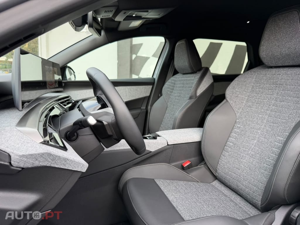 Peugeot 5008 e-DCS6 Allure