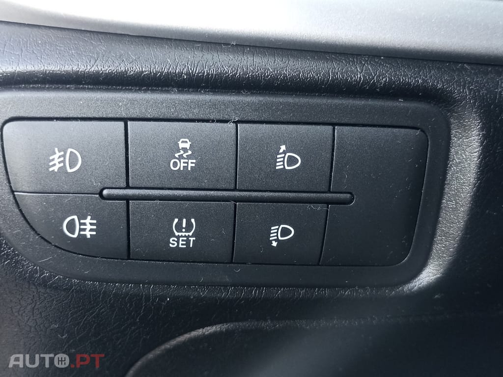 Fiat Tipo 1.3 M-Jet Lounge