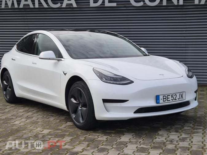 Tesla Model 3 Standard Range Plus RWD