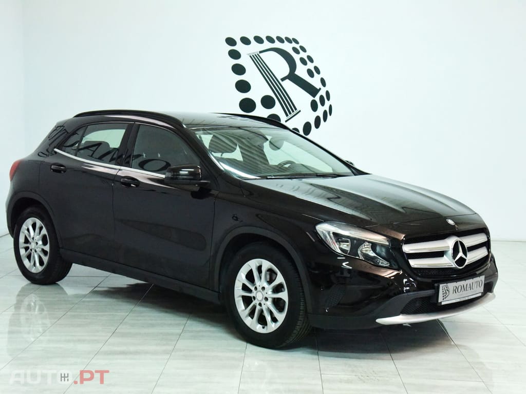 Mercedes-Benz GLA 180 D 7G-DCT URBAN